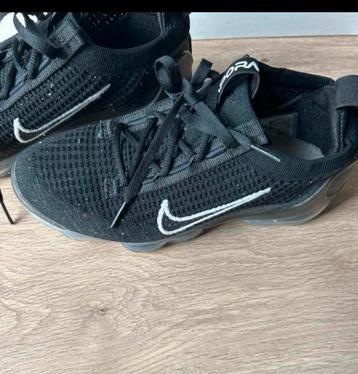 Nike Sneakers mt 37.5 - Zo goed als nieuw! beschikbaar voor biedingen