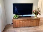 Tv meubel en eettafel en stoelen, Huis en Inrichting, Kasten | Dressoirs, Ophalen of Verzenden, Zo goed als nieuw, 25 tot 50 cm