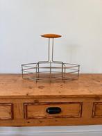 Vintage metalen flessenrek uit Denemarken, Huis en Inrichting, Woonaccessoires | Wijnrekken, Gebruikt, Ophalen of Verzenden, Minder dan 5 flessen