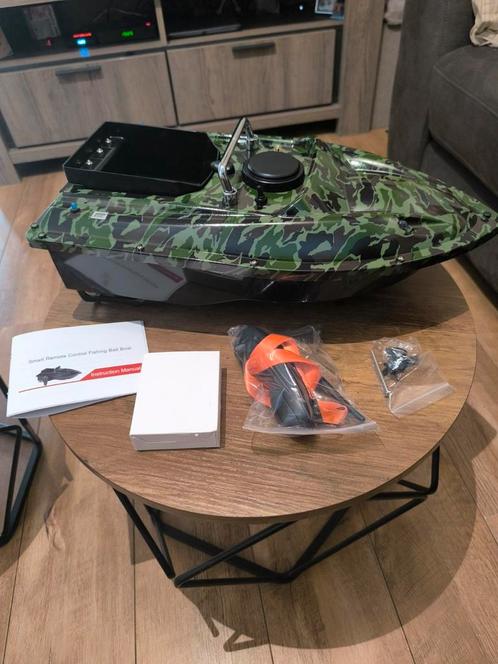 Nieuwe voerboot, Watersport en Boten, Hengelsport | Karpervissen, Zo goed als nieuw, Overige typen, Ophalen of Verzenden