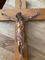 Hangend kruisbeeld, Verzamelen, Religie, Gebruikt, Ophalen of Verzenden, Christendom | Katholiek