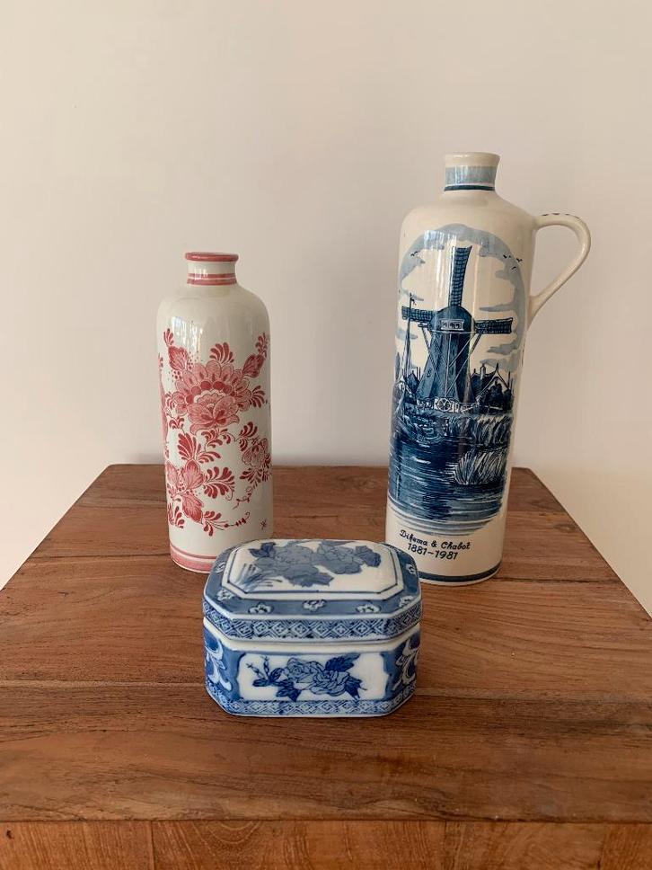 delfs blauw en  roze/rood kruiken, Huis en Inrichting, Woonaccessoires | Overige, Zo goed als nieuw, Ophalen