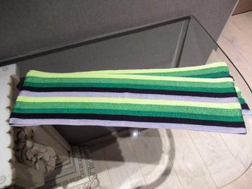 Nieuwe groen gestreepte InWear sjaal beschikbaar voor biedingen