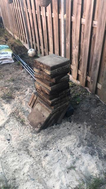 Gratis 30x30. 20 stuks beschikbaar voor biedingen