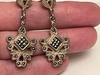 Antieke Zilveren Marcasiet Oorbellen, Verzenden, Met edelsteen, Zilver, Hangers