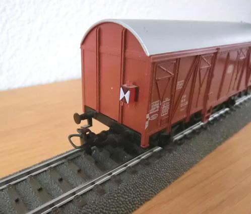 Marklin goederenwagen nr 4411 van de DB met sluitlicht, Hobby en Vrije tijd, Modeltreinen | H0, Zo goed als nieuw, Wagon, Wisselstroom