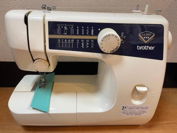 Brother naaimachine met 1 jaar garantie bij Mulder, Hobby en Vrije tijd, Naaimachines en Toebehoren, Gebruikt, Naaimachine, Brother