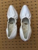 Dames ballroom-/trouw schoenen wit satijn maat 35,5, Paoul, Kleding | Dames, Schoenen, Nieuw, Dansschoenen, Ophalen of Verzenden