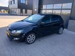 Volkswagen Polo 1.2 51KW 2009 Zwart, Auto's, Volkswagen, Voorwielaandrijving, Lichtsensor, Zwart, 1198 cc