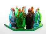 12 Vintage glazen mini flesjes op geslepen spiegel, Antiek en Kunst, Antiek | Glas en Kristal, Ophalen of Verzenden