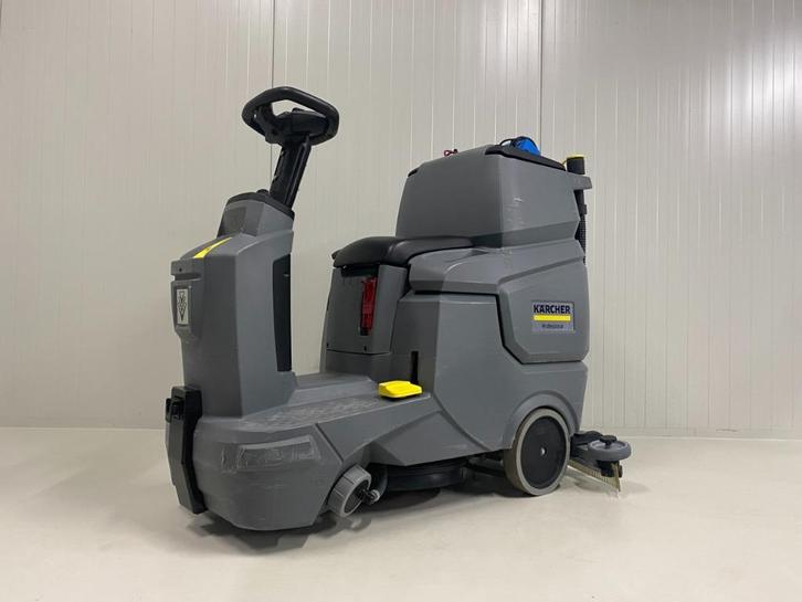 KARCHER ZITSCROB-/ZUIGMACHINE BD 50/70 R Classic, Doe-het-zelf en Verbouw, Reinigingsmachines, Zo goed als nieuw, Schrobmachine