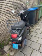 Scooter Riva Zwart, Fietsen en Brommers, Scooters | Overige merken, Ophalen, Gebruikt, Maximaal 25 km/u, Benzine