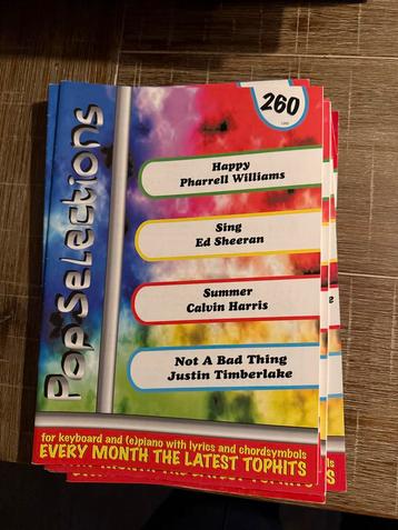 Pop Selections Muziekboeken Keyboard/Piano beschikbaar voor biedingen