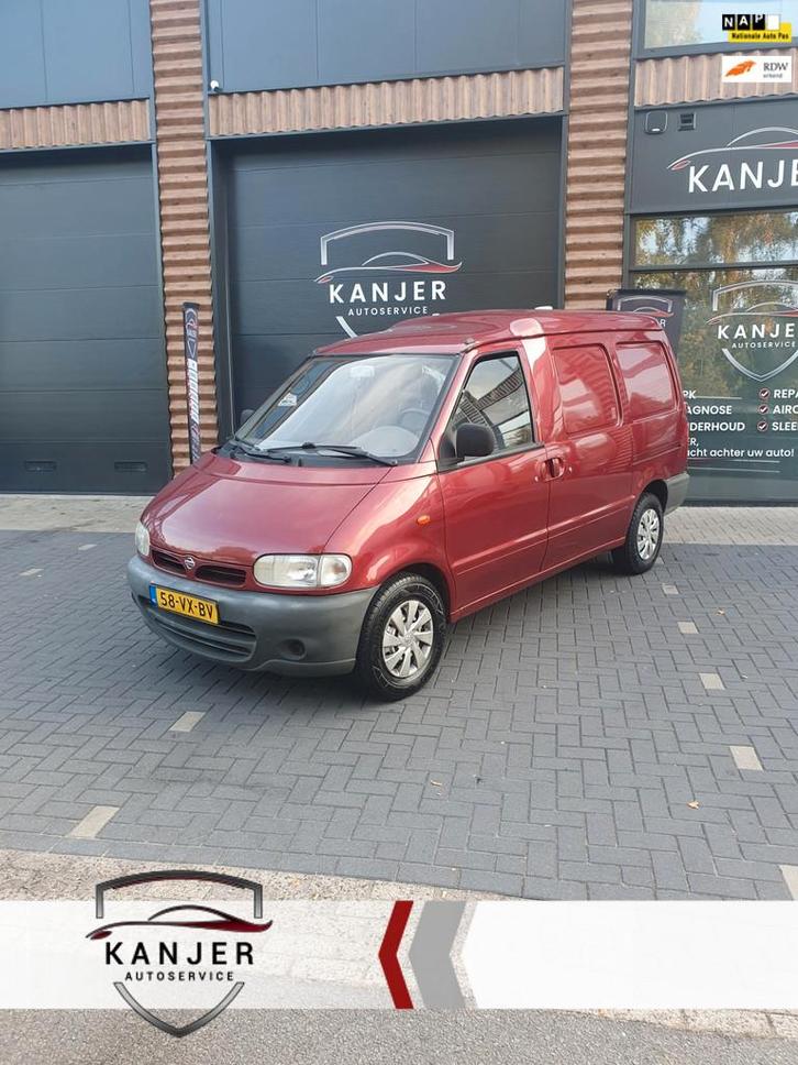 Nissan Vanette 2.3 Cargo Dubbelle schuifdeur APK 2026, Auto's, Bestelauto's, Bedrijf, Te koop, Metallic lak, Schuifdeur, Startonderbreker