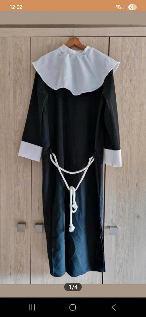 Nonnenpak maat 40, Kleding | Dames, Carnavalskleding en Feestkleding, Gedragen, Maat 38/40 (M), Ophalen