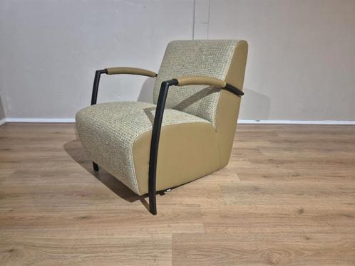 30% KORTING! NIEUW - Montel Sue - Fauteuil - Olijf - Groen, Huis en Inrichting, Fauteuils, Nieuw, Leer, Stof, 50 tot 75 cm, 75 tot 100 cm
