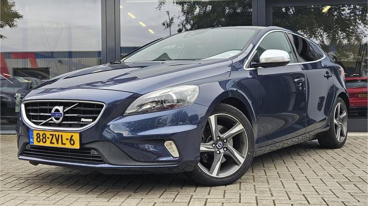 Volvo V40 1.6 T3 R-Design + PANO DAK + XENON + CAMERA + SOUN, Auto's, Volvo, Bedrijf, Te koop, V40, ABS, Achteruitrijcamera, Airbags
