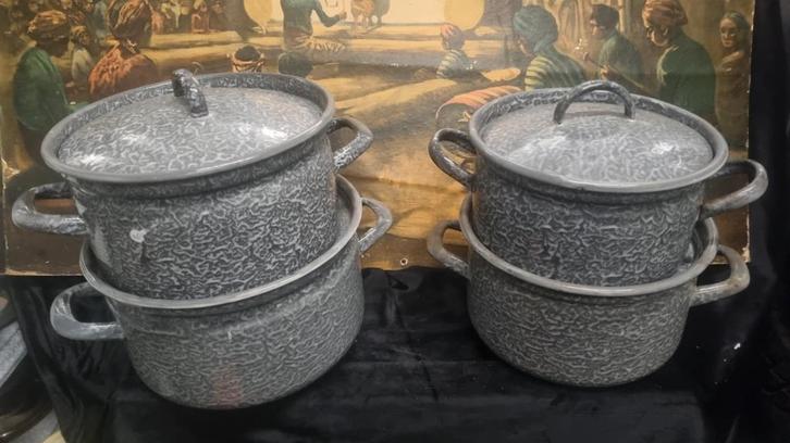 Vintage Emaille Pannen - Grijsgewolkt, Antiek en Kunst, Antiek | Emaille, Ophalen of Verzenden