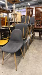 Gestoffeerde stoelen bistro, Metaal, Gebruikt, Ophalen of Verzenden, Grijs