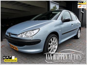 Peugeot 206 Peugeot 206 1.4 Pop' Art nieuwe APK/NAP beschikbaar voor biedingen