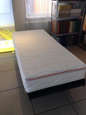 nieuw TALALAY matras of TALALAY latex topper TOP AANBIEDING beschikbaar voor biedingen