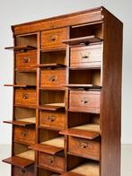 Apothekerskast ladekast kleppenkast antiek