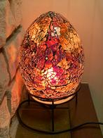 Bruin oranje tafellampje  op voetje, ei vormig, Huis en Inrichting, Ophalen of Verzenden, Zo goed als nieuw, Minder dan 50 cm