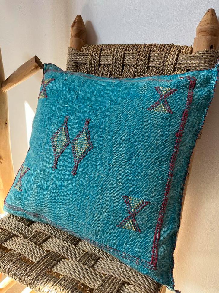 Handgemaakte Sabra Kussenhoes - Marokkaans Design, Huis en Inrichting, Woonaccessoires | Kussens, Nieuw, Overige kleuren, Vierkant