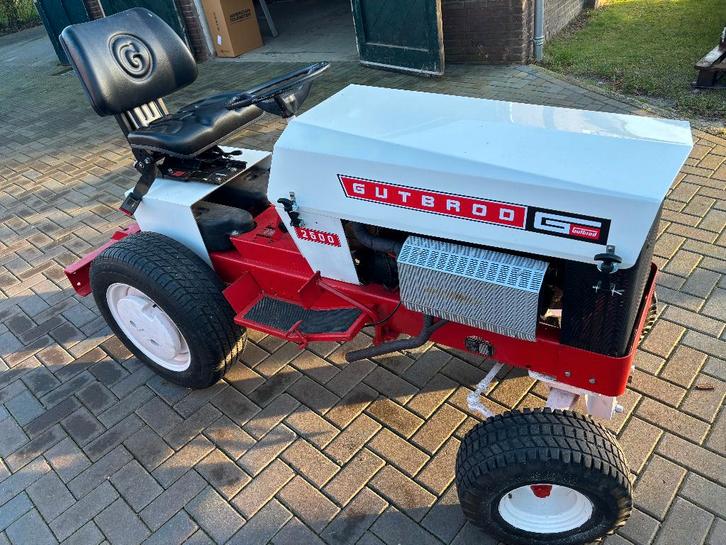 gutbrod 2500 minitractor gerestaureerd 25 pk, Tuin en Terras, Zitmaaiers, Zo goed als nieuw, Versnellingen, Ophalen of Verzenden