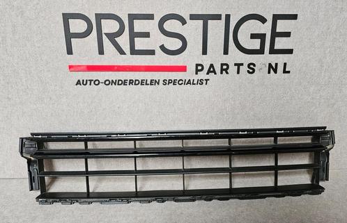 Midden Rooster VW Passat B8 Facelift R-LINE GTE 3G0853677AJ, Auto-onderdelen, Carrosserie en Plaatwerk, Bumper, Voor, Gebruikt