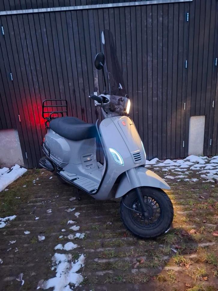 La Souris Sourini RS - Zo goed als nieuw!, Fietsen en Brommers, Scooters | Overige merken, Zo goed als nieuw, Maximaal 45 km/u