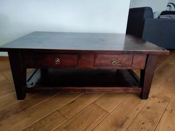Salontafel met 2 lades beschikbaar voor biedingen