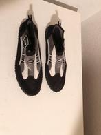 Strandschoenen, Ophalen of Verzenden, Zo goed als nieuw, Slippers
