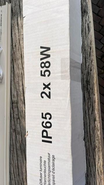 Waterdicht tl armatuur 2x58 watt  nieuw in doos beschikbaar voor biedingen