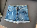 Korte broek jeans maat 28, Blauw, Ophalen of Verzenden, Zo goed als nieuw, W28 - W29 (confectie 36)