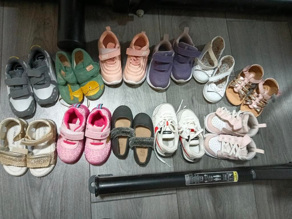 Meisjes schoenen maat 22-24 - gebruikt & nieuw, Kinderen en Baby's, Kinderkleding | Schoenen en Sokken, Ophalen, Gebruikt, Meisje