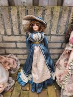 Antieke Pop met Blauwe Jurk, Ophalen of Verzenden, Zo goed als nieuw, Overige typen