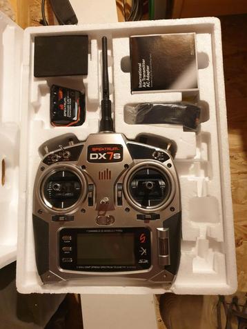 Spektrum DX7s (nieuw in doos) beschikbaar voor biedingen
