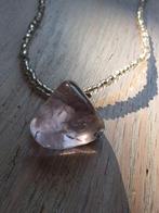 Ketting met lavendel kwarts natuurstenen hanger, Ophalen of Verzenden, Steen of Mineraal