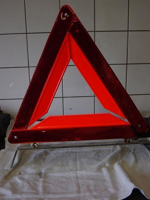 Gevarendriehoek legervoertuig oa jeep Nekaf, Laro en Vau., Verzamelen, Militaria | Algemeen, Landmacht, Overige typen, Nederland