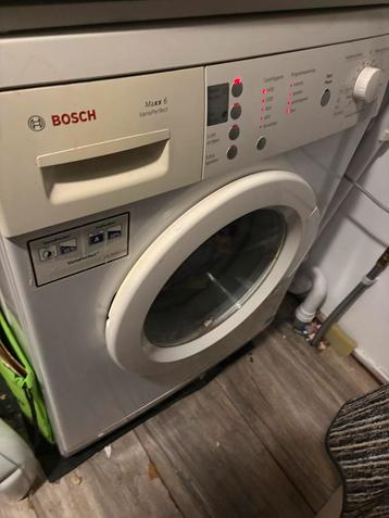 Bosch Wasmachine ophalen vanaf 10-10 beschikbaar voor biedingen