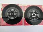 Elvis Presley 2 x UK NM!!, 7 inch, Single, Ophalen of Verzenden, Zo goed als nieuw