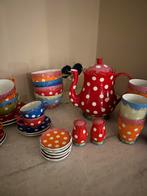 Diverse dingen olily servies (liefst 1koop), Huis en Inrichting, Keuken | Servies, Ophalen, Zo goed als nieuw, Kop(pen) en/of Schotel(s)