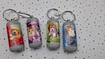 Display met 32 projectie lampjes hond en kat   beschikbaar voor biedingen