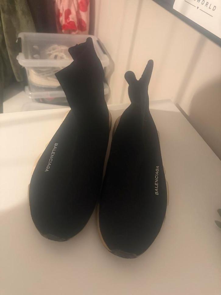 Balenciaga Speedtrainers Maat 44 - Gedragen, Kleding | Dames, Schoenen, Gedragen, Sneakers of Gympen, Zwart, Ophalen of Verzenden