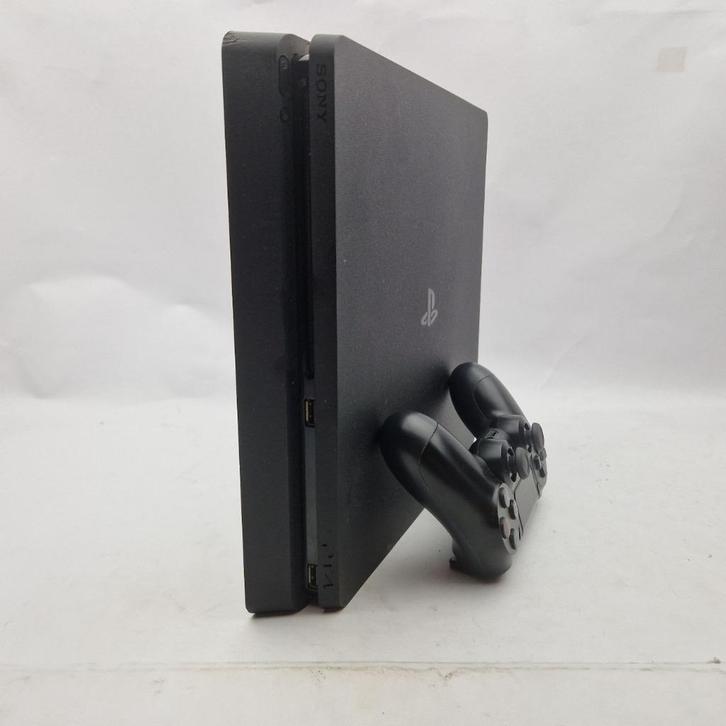 Playstation 4 slim 500GB + controller || Nu maar €119.99, Spelcomputers en Games, Games | Sony PlayStation 4, Zo goed als nieuw