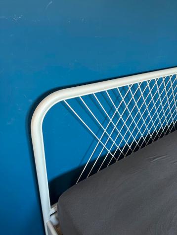 GRATIS tweepersoonsbed IKEA NESTTUN  inclusief lattenbodem - afbeelding 2