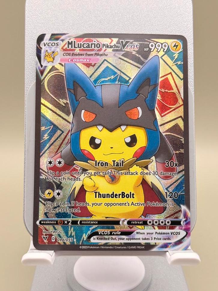 Mega Lucario & Pikachu V (Proxy) – Unieke Pokémon Kaart, Hobby en Vrije tijd, Verzamelkaartspellen | Pokémon, Zo goed als nieuw