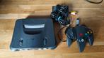 Nintendo 64 met Zelda ocarina of time en Super Mario 64, Spelcomputers en Games, Spelcomputers | Nintendo 64, Ophalen, Zo goed als nieuw