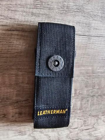 Leatherman super tool 300 etui beschikbaar voor biedingen
